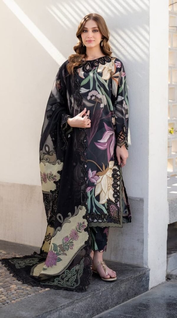 Baroque 3 Piece Unstitched Embroidered llawn Suit - Black